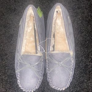 Brand new never worn Fanture women’s micro suede lined indoor outdoor moccasins